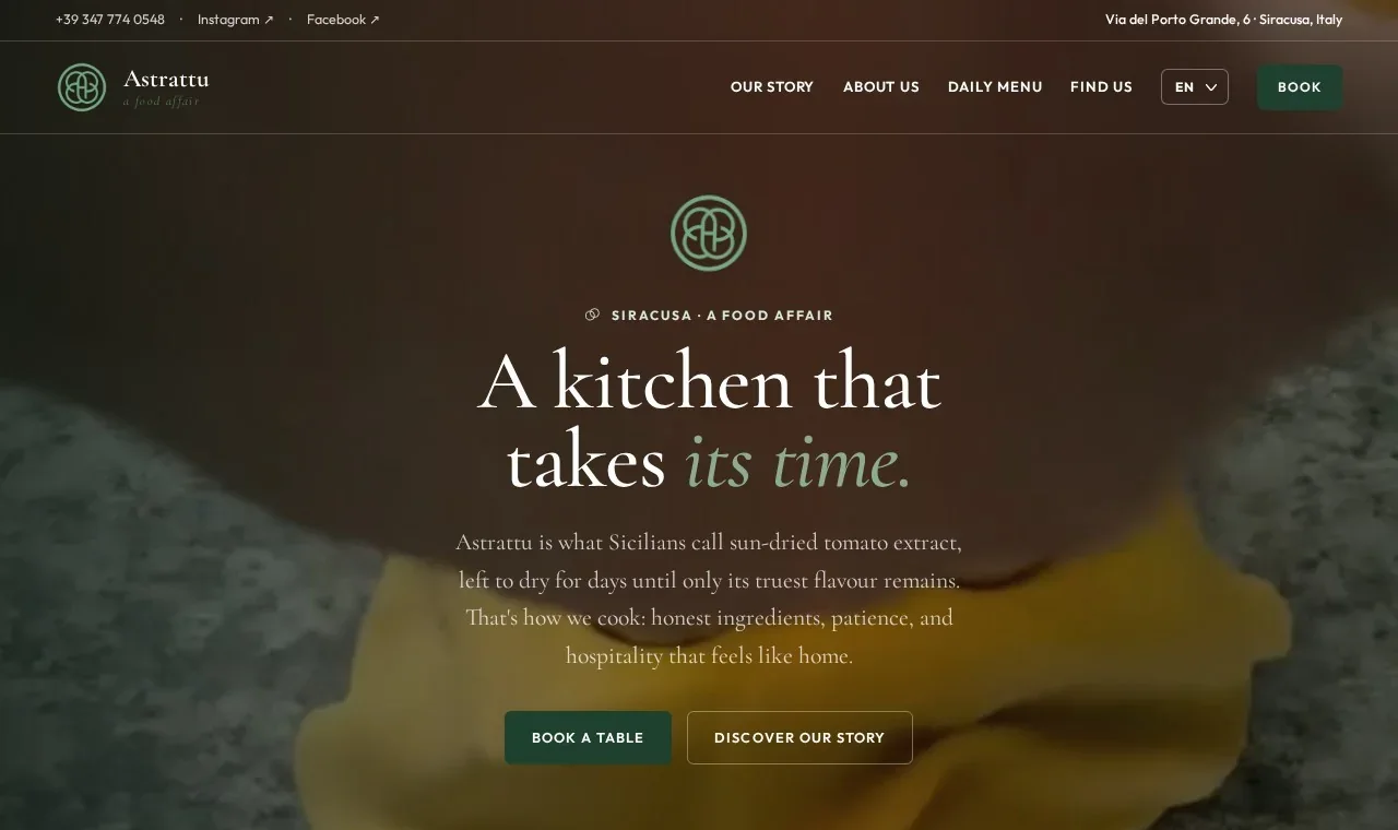 Schermata reale della home page di Astrattu, ristorante a Siracusa